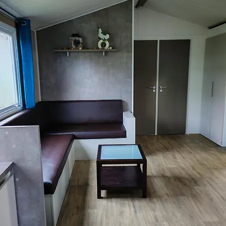 Mobil-home Alex 营地 *